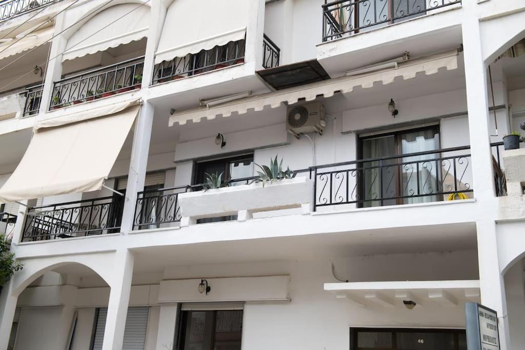 Markopoulosapartments Nea Moudania Luaran gambar
